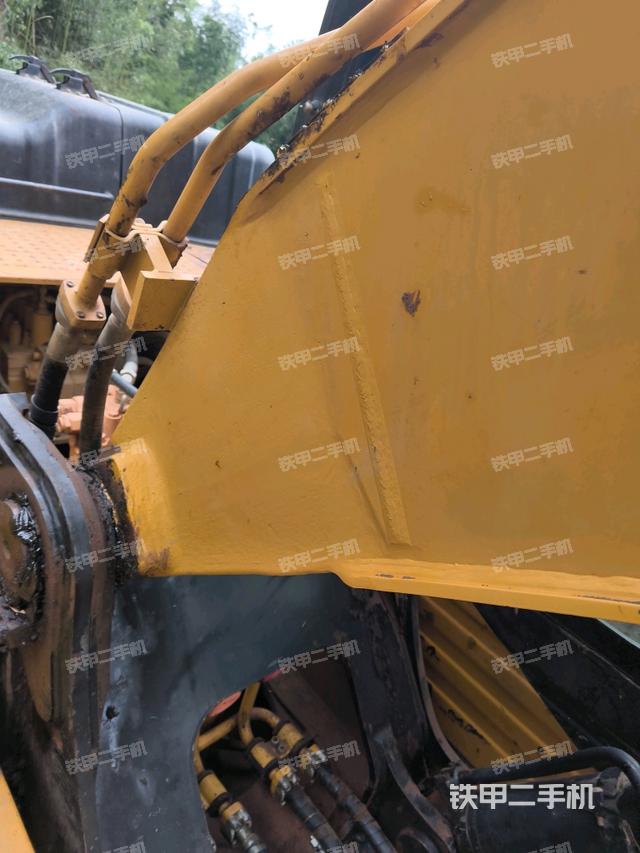 小臂整體右前（工作和回轉裝置）