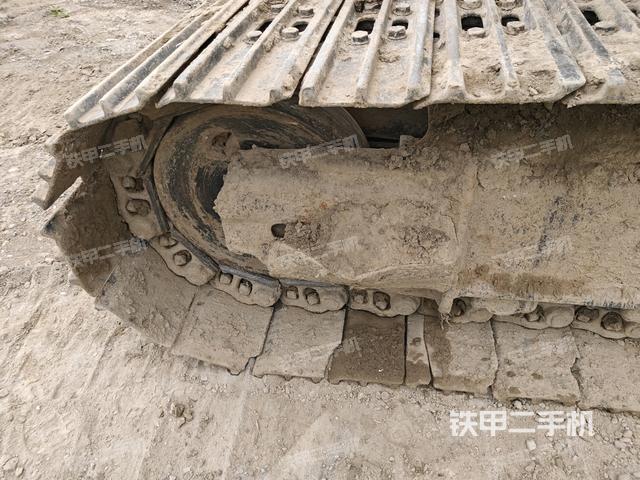 左側(cè)行走馬達(dá)蓋板（行走機(jī)構(gòu)）