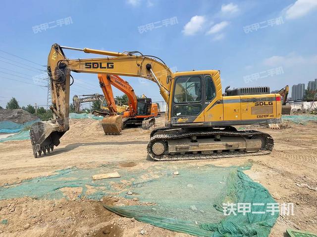 山东临工E6205F挖掘机