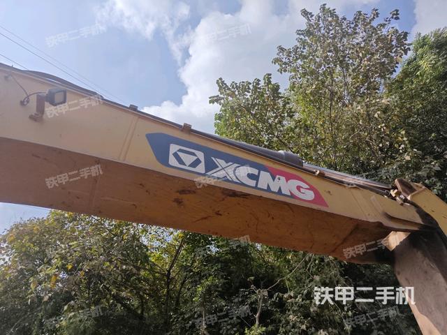 大臂整体 右侧（工作和回转装置）