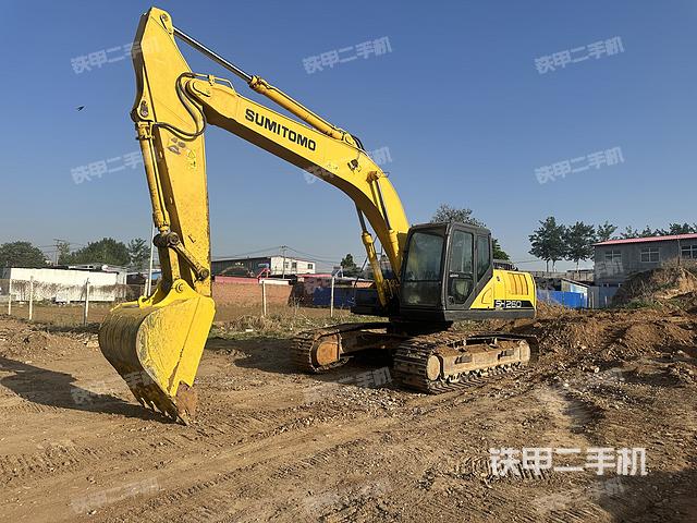 住友SH260LC-6挖掘机