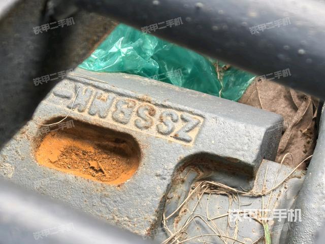 整机左侧(设备外观及核心部件) 整机左侧(设备外观及核心部件)