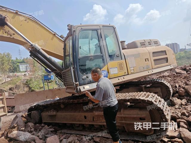 徐工XE370DK挖掘机