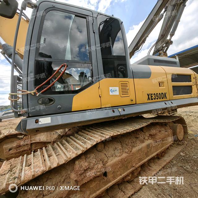 徐工XE335DK挖掘机