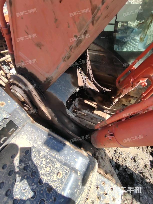 大臂根部 斜视（工作和回转装置）