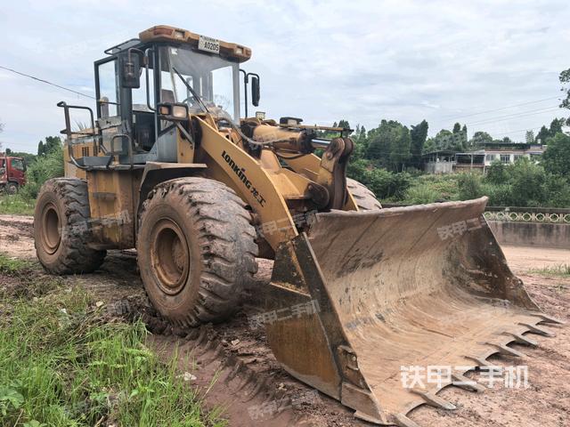 右前45°（整機外觀）