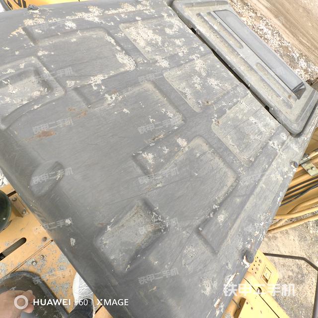 驾驶室顶部俯视（上车部件）