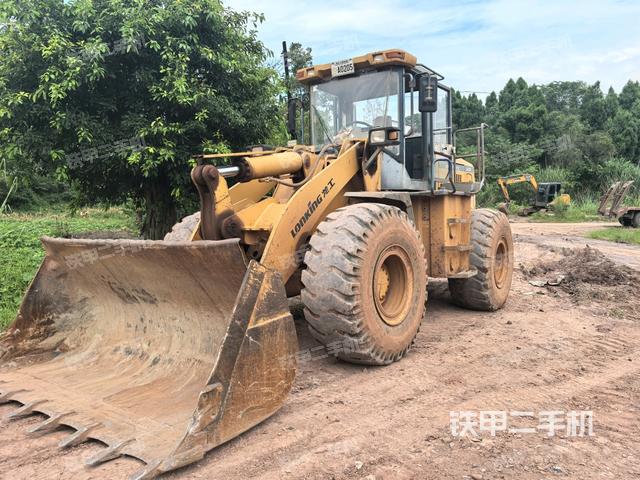 龍工LG855B裝載機(jī)
