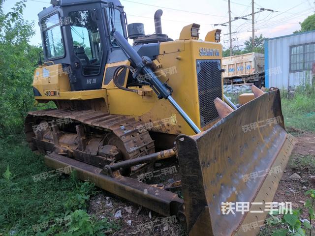 右前45°（推土機(jī)整車外觀）