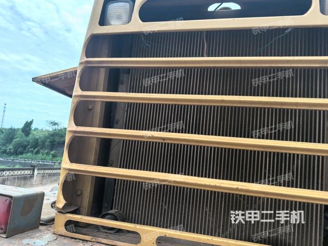 散熱器正面（動力系統(tǒng)）