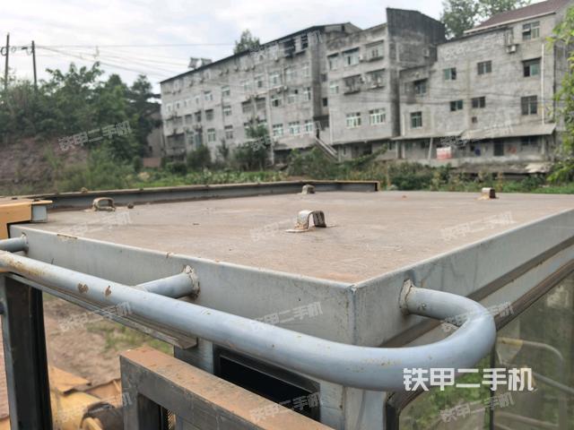 駕駛室頂部 外（駕駛室部分）