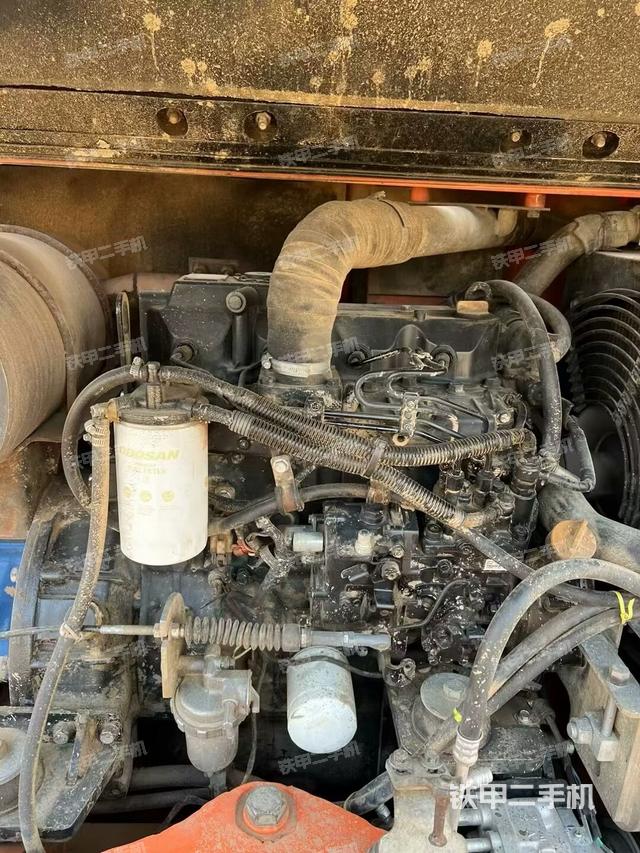 发动机整体俯视（整机外观）