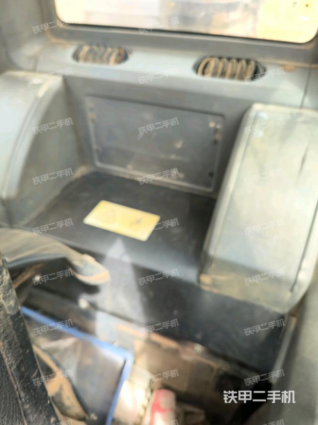 小時表(駕駛室部分) 小時表(駕駛室部分)