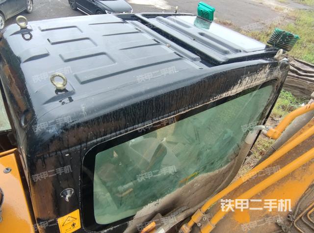 駕駛室頂部俯視(上車部件) 駕駛室頂部俯視(上車部件)