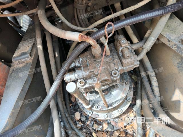 增压器特写(上车部件) 增压器特写(上车部件)