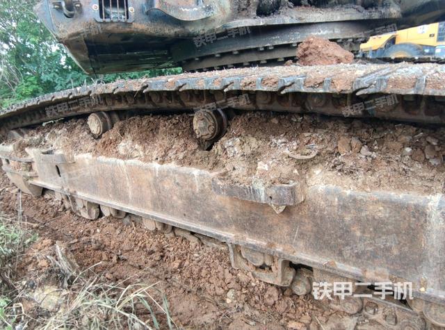 右導向輪(行走機構(gòu)) 右導向輪(行走機構(gòu))