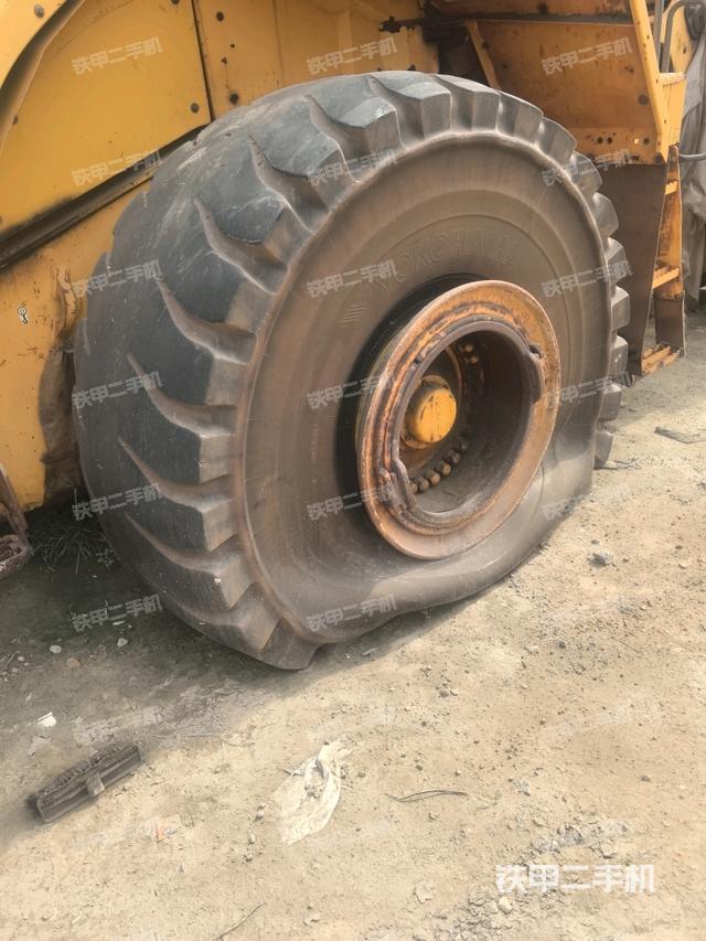 右后轮（行走机构）