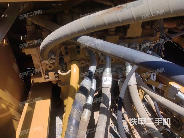 回轉(zhuǎn)馬達（上車部件）