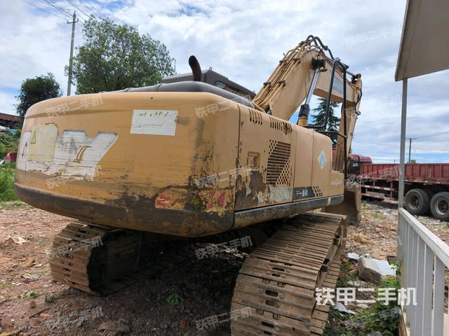 右后45(整機外觀) 右后45(整機外觀)