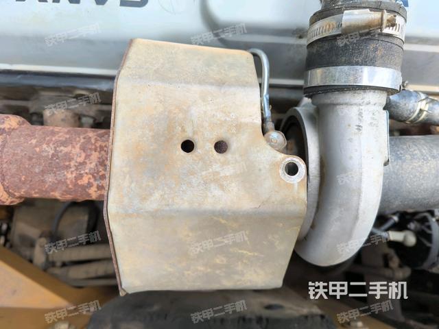 駕駛室頂部俯視（上車部件）