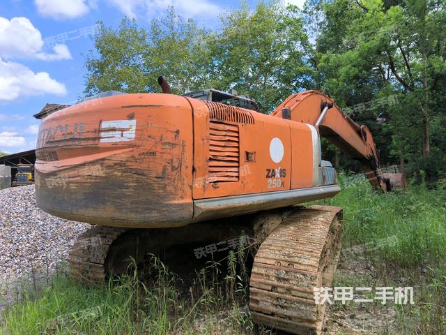 右后45(整机外观) 右后45(整机外观)