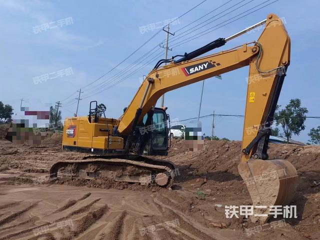 三一重工SY215C-S挖掘机