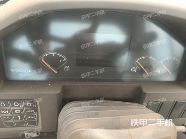 仪表盘（驾驶室部分）