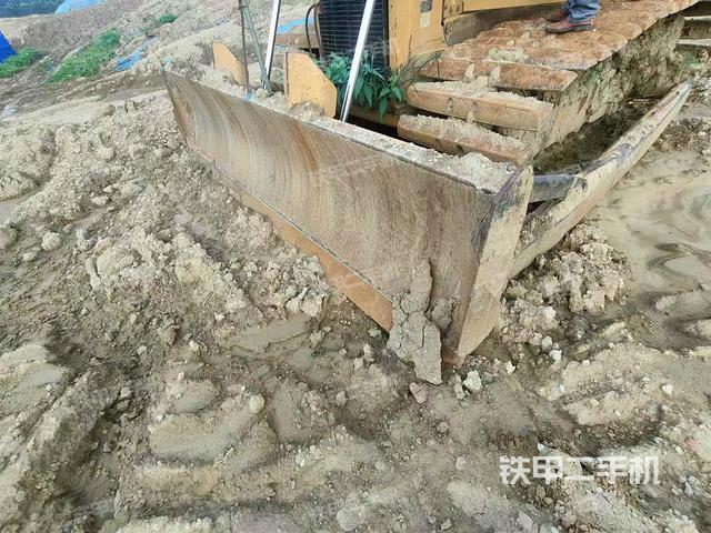 整机左侧（设备外观及核心部件）