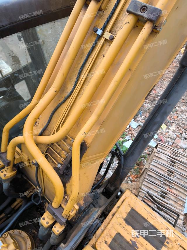 小臂整體左后（工作和回轉裝置）