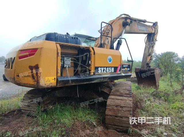 右后45(整機外觀) 右后45(整機外觀)