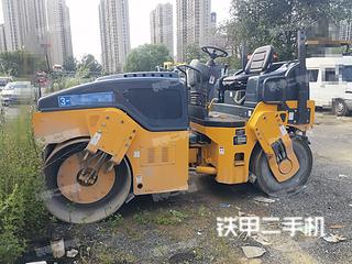 山推SR045D压路机实拍图片