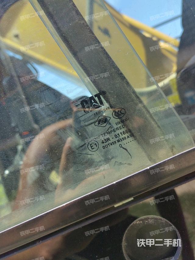 座椅后部（駕駛室部分）