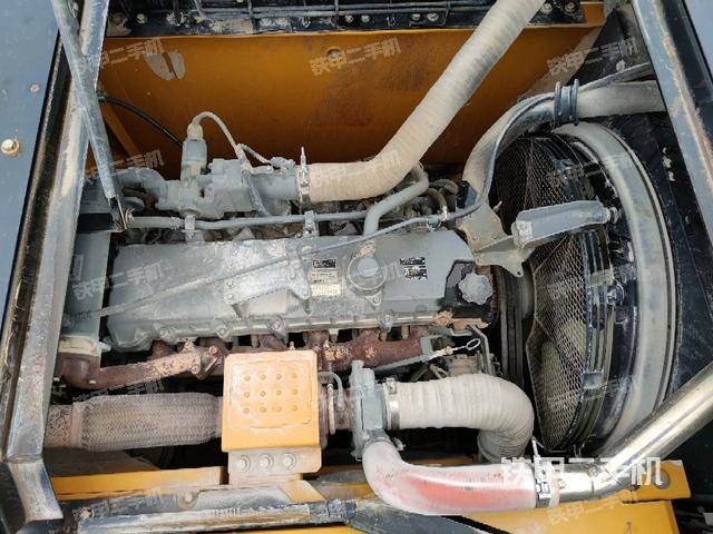 發(fā)動(dòng)機(jī)室(上車部件) 發(fā)動(dòng)機(jī)室(上車部件)