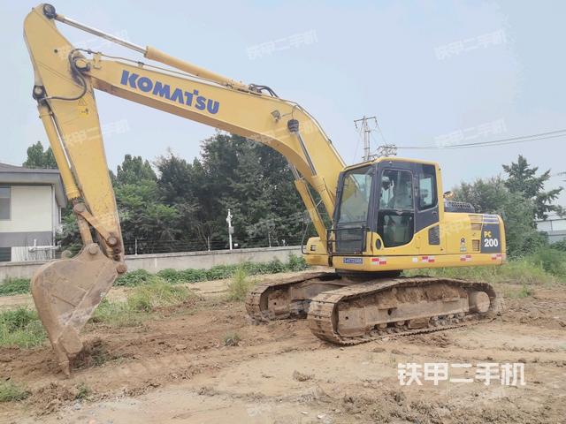 小松PC200-8挖掘机