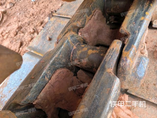 左驱动轮(行走机构) 左驱动轮(行走机构)