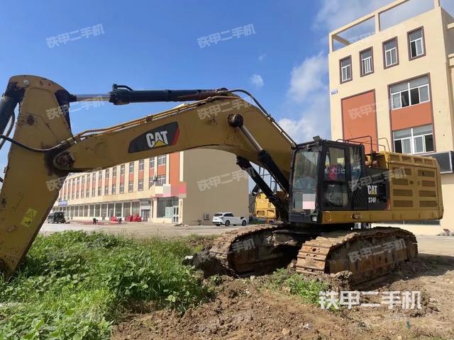卡特彼勒新一代CAT®374 液压挖掘机