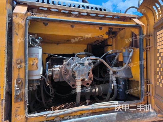 散热器正面(大件舱室) 散热器正面(大件舱室)