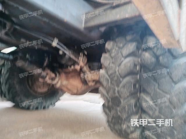 右側(cè)履帶整體?（行走機(jī)構(gòu)）