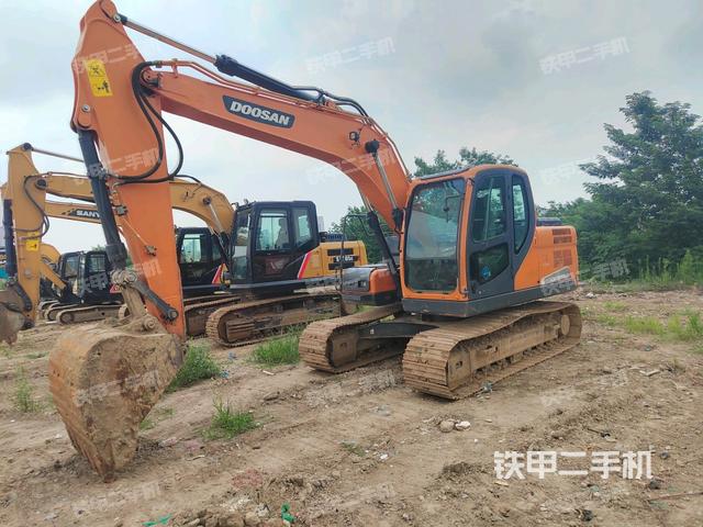 斗山DX150LC-9CN挖掘機