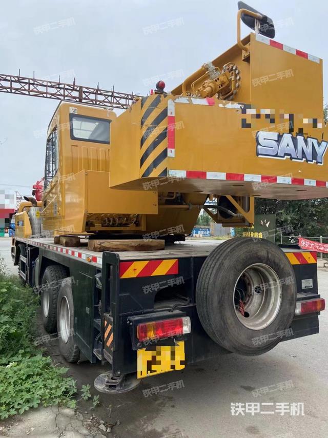 整机左侧（设备外观及核心部件）