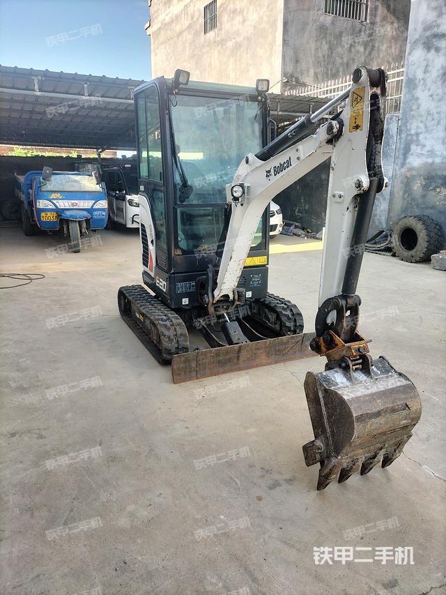 山猫E20挖掘机