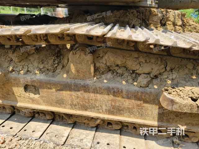 右導(dǎo)向輪（行走機(jī)構(gòu)）