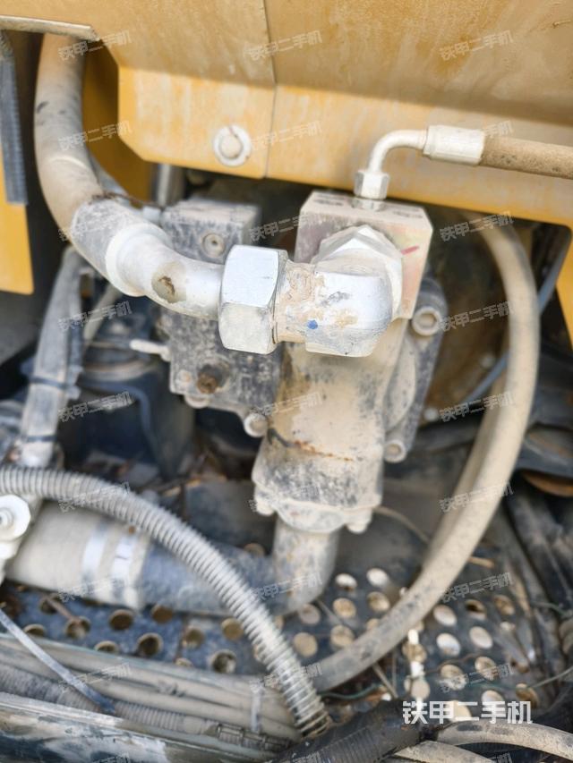 液壓泵室（大件艙室）