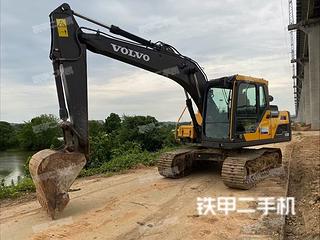 沃尔沃EC120D挖掘机实拍图片