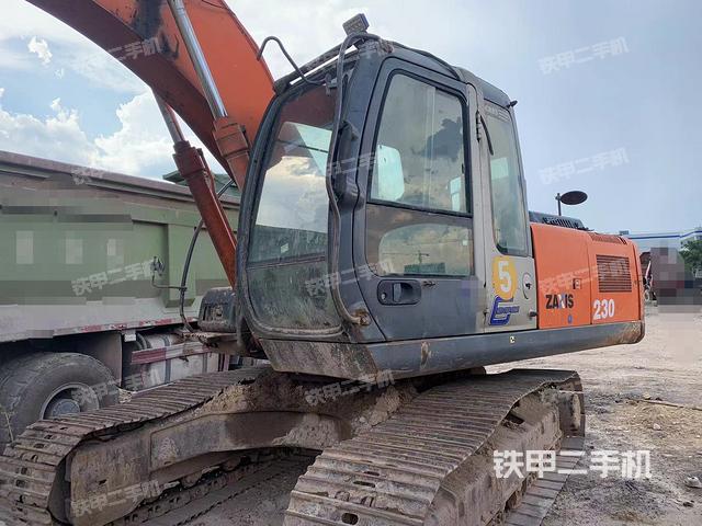日立ZX200-3G挖掘机