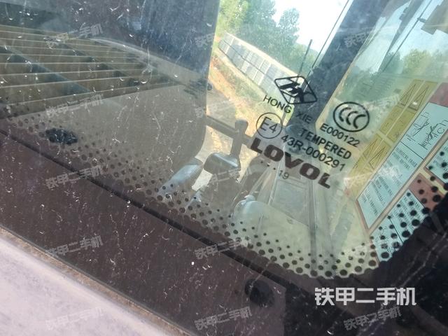 后窗玻璃角標(biāo)（駕駛室部分）