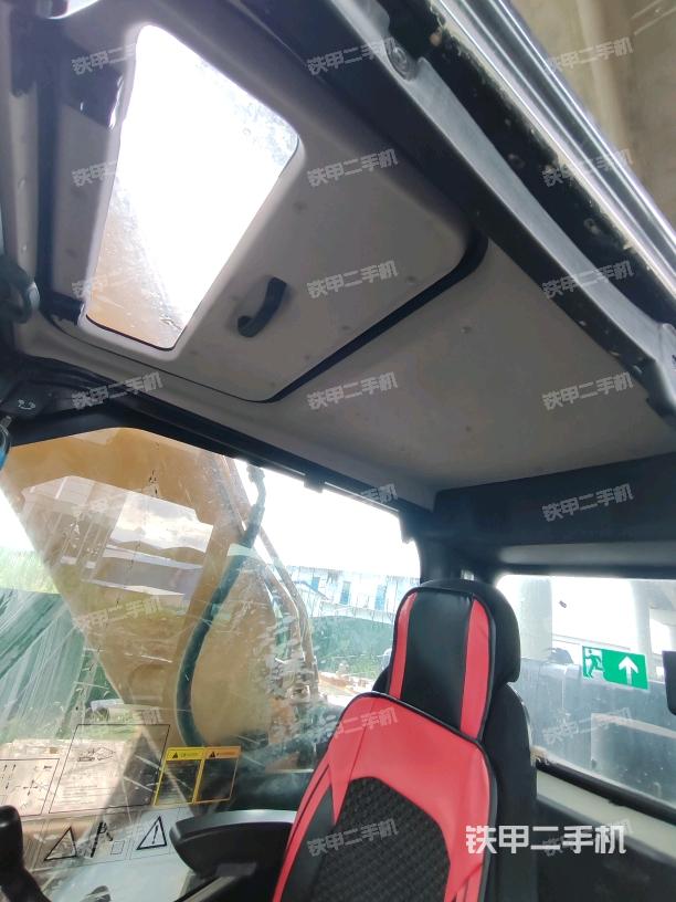 顶棚整体（驾驶室部分）