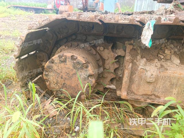 右驅(qū)動(dòng)輪(行走機(jī)構(gòu)) 右驅(qū)動(dòng)輪(行走機(jī)構(gòu))