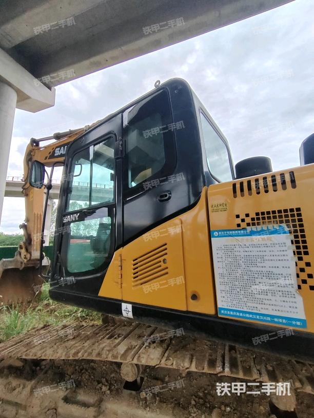 驾驶室左后45度（驾驶室部分）