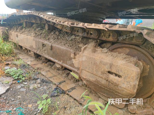 右側(cè)行走馬達(dá)蓋板(行走機(jī)構(gòu)) 右側(cè)行走馬達(dá)蓋板(行走機(jī)構(gòu))